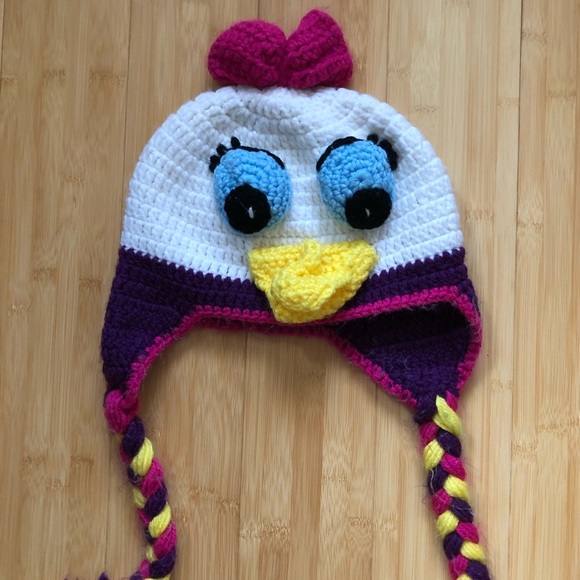 Daisy Duck Handmade Knit Girls Hat - Picture 2 of 4